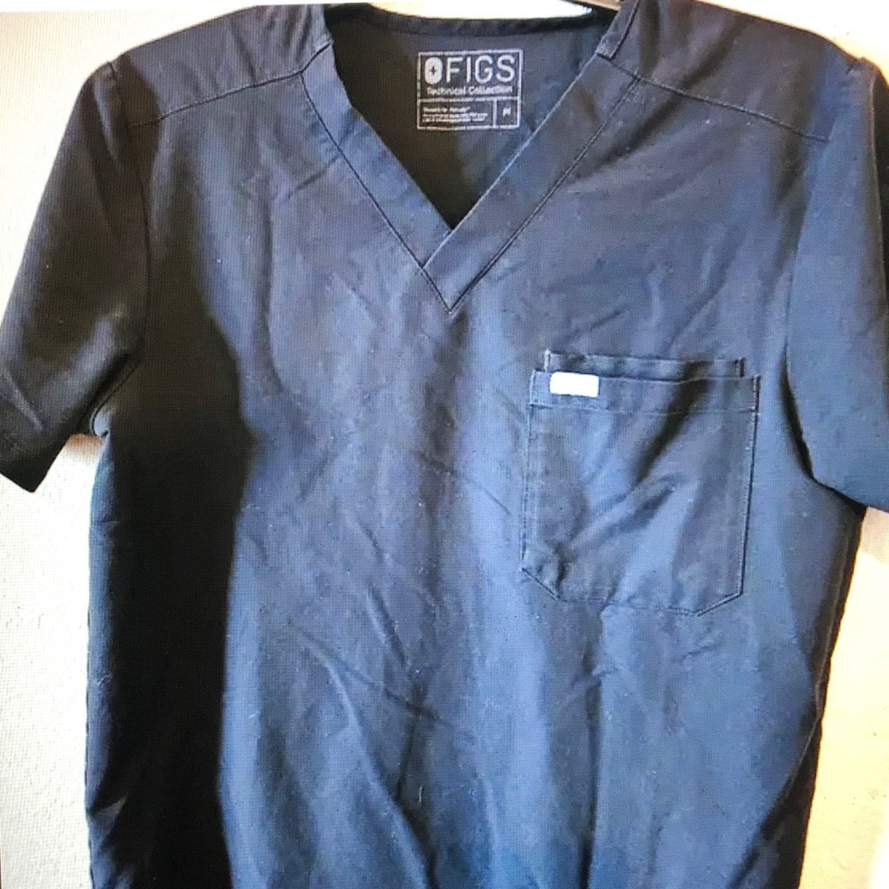 Figs Men's Black V-Neck Short Sleeve Tee
